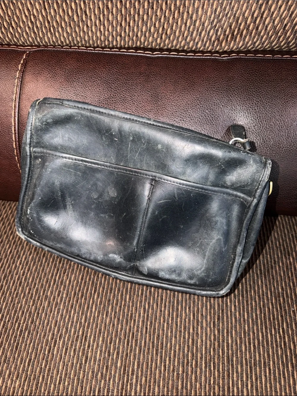 VTG 80’s leather coach bag needs rehab